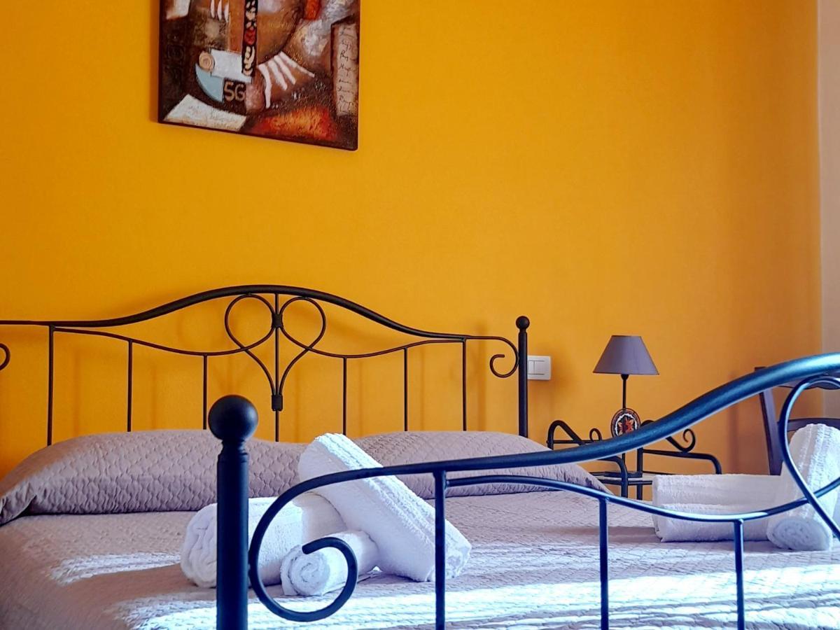 Su Fassoi Cabras Bed and Breakfast Exteriör bild